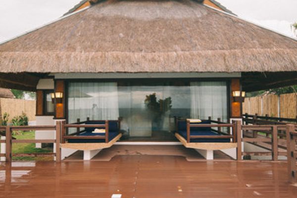 Eskaya Beach Resort and Spa (Panglao)